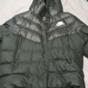 Nike puffer jacket